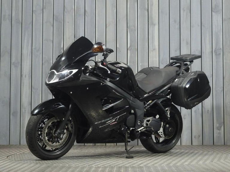 2010 59 TRIUMPH SPRINT ST 1050