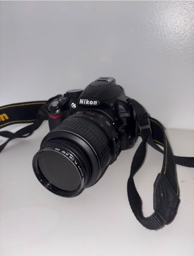 Nikon D3100 Digital SLR camera 