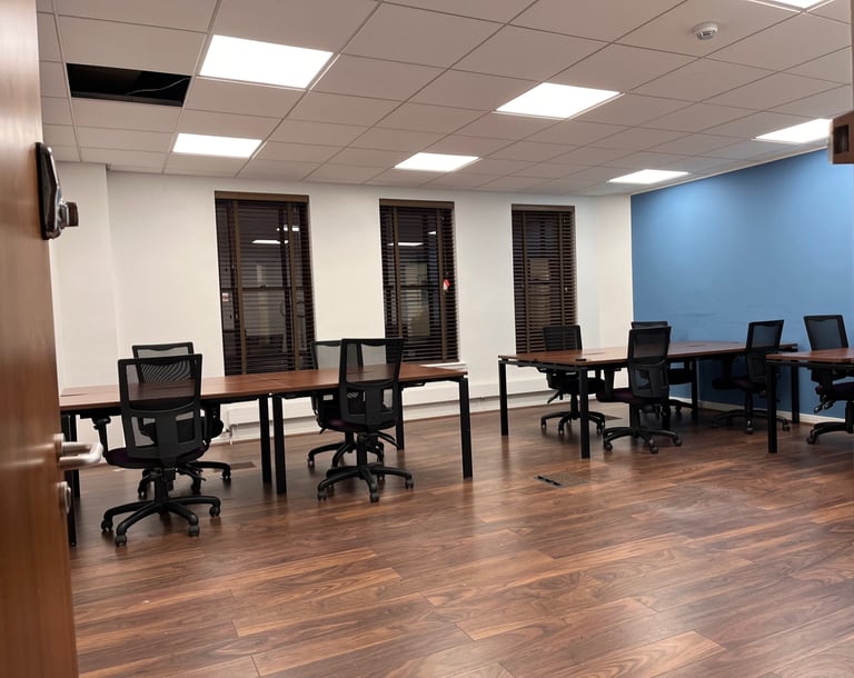 image for 10 desk - Private Serviced Office Spaces Deansgate Manchester