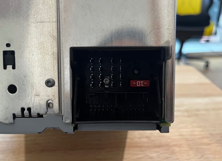 AUDI A3 2007 BOSCH CAR SETERO CD PLAYER 8P0035186G