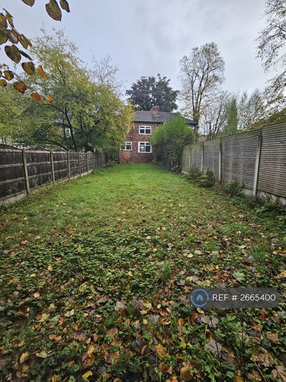 3 bedroom house in Brookside Drive, Salford, M7 (3 bed) (#2665400)