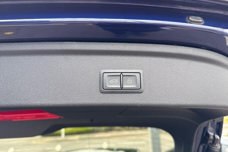 2021 Audi A3 1.5 TFSI 35 Vorsprung Sportback 5dr Petrol S Tronic Euro 6 (s/s) (150 ps) HATCHBACK ...