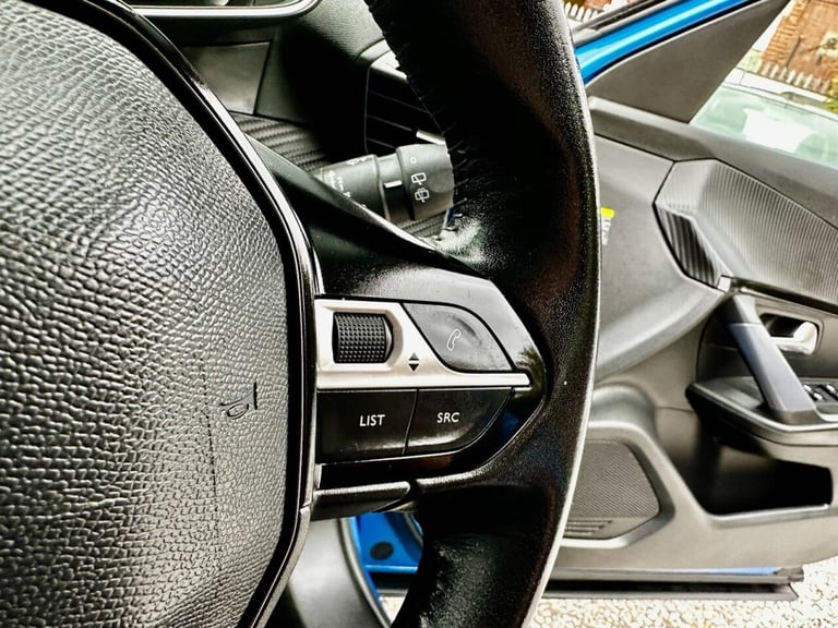 2020 Peugeot 2008 1.2 PureTech Allure SUV 5dr Petrol Manual Euro 6 (s/s) (100 ps) HATCHBACK Petro...