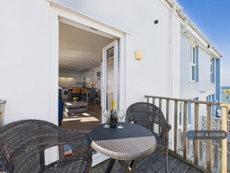 2 bedroom house in Surf View, Newquay, TR7 (2 bed) (#2572606)