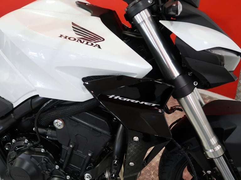 Brand new 2025 Honda CB1000 Hornet