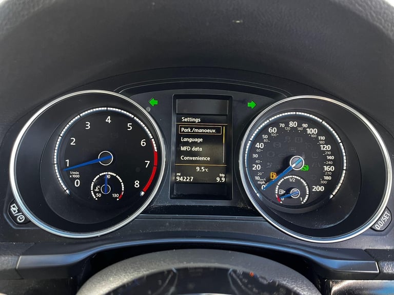 2015 Volkswagen Scirocco 2.0 TSI BlueMotion Tech R DSG Euro 6 (s/s) 3dr COUPE Petrol Automatic