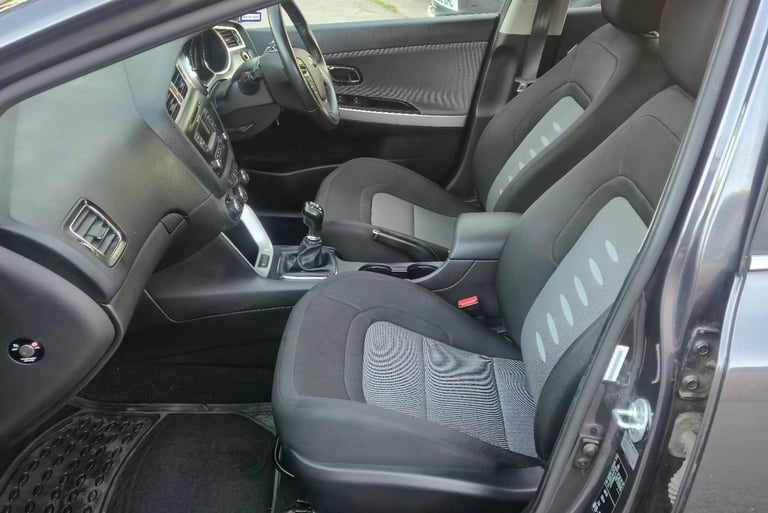 Kia, CEED, Estate, 2015, Manual, 1582 (cc), 5 doors