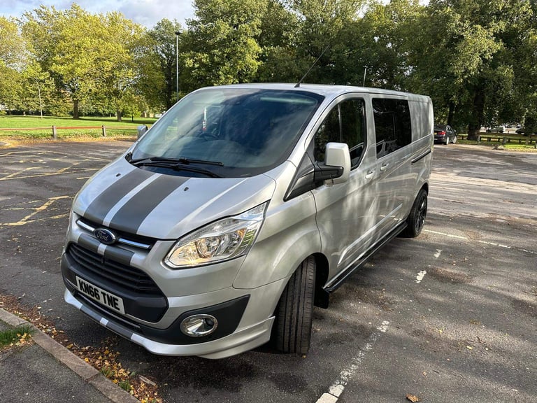 image for Ford, TRANSIT CUSTOM, 2.0 290 Limited LWB 6Seater Crew Van