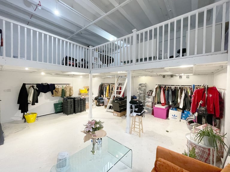 image for Creative Office Space, Work/Live Unit, Wareouse Unit, Artist Studio, WorkspaceTo rent in Enfield