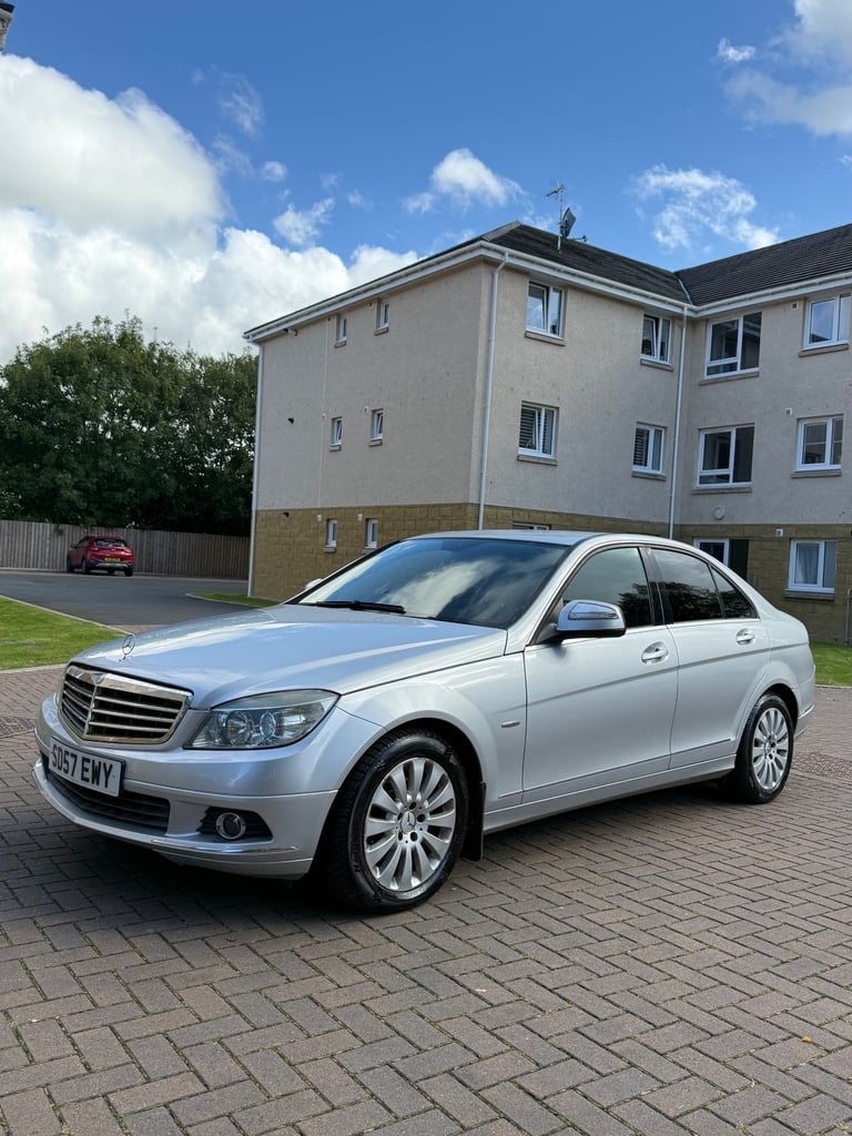 image for Mercedes-Benz, C CLASS, Saloon, 2008, Other, 2148 (cc), 4 doors
