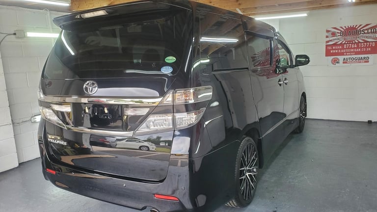 Toyota vellfire golden eyes 2.4 auto fresh japanese import 7 seats 45k miles