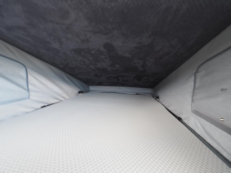 VW Transporter T6/T30 Highline, 4 Berth/5 Belt Campervan