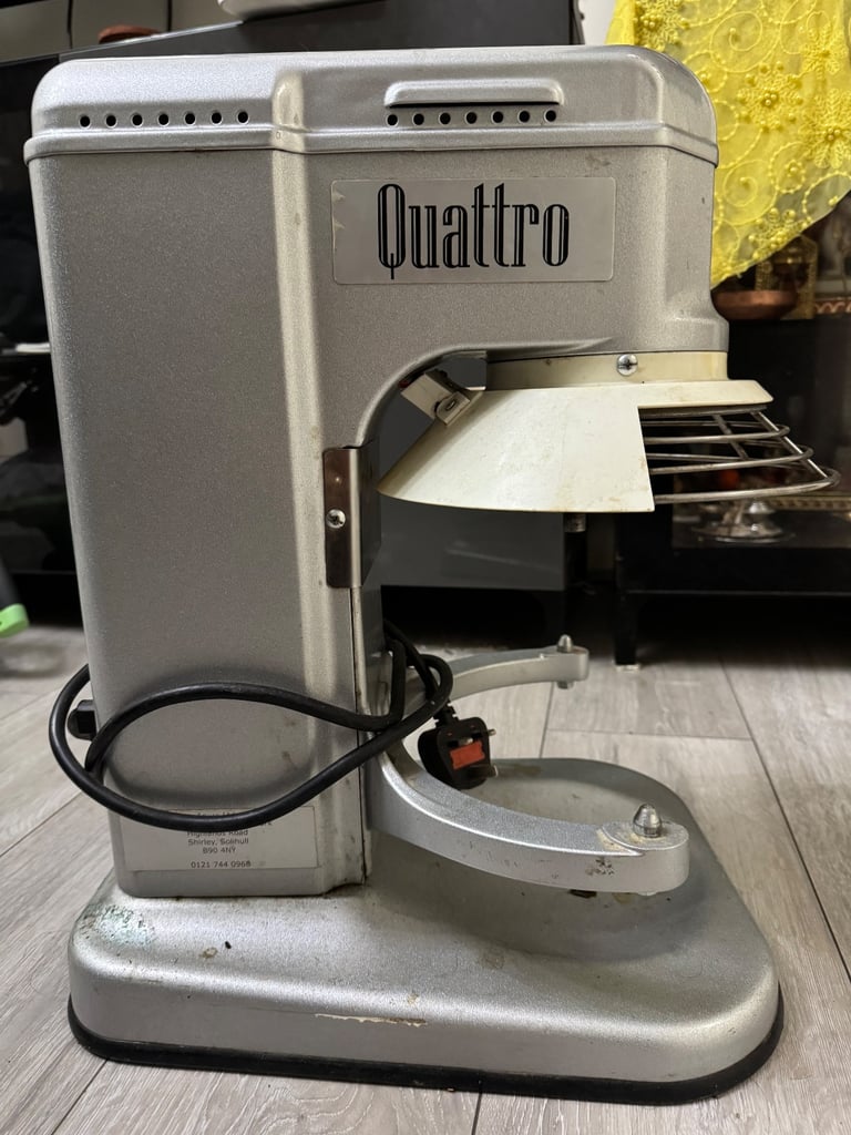 Hand mixer commercial and home use
