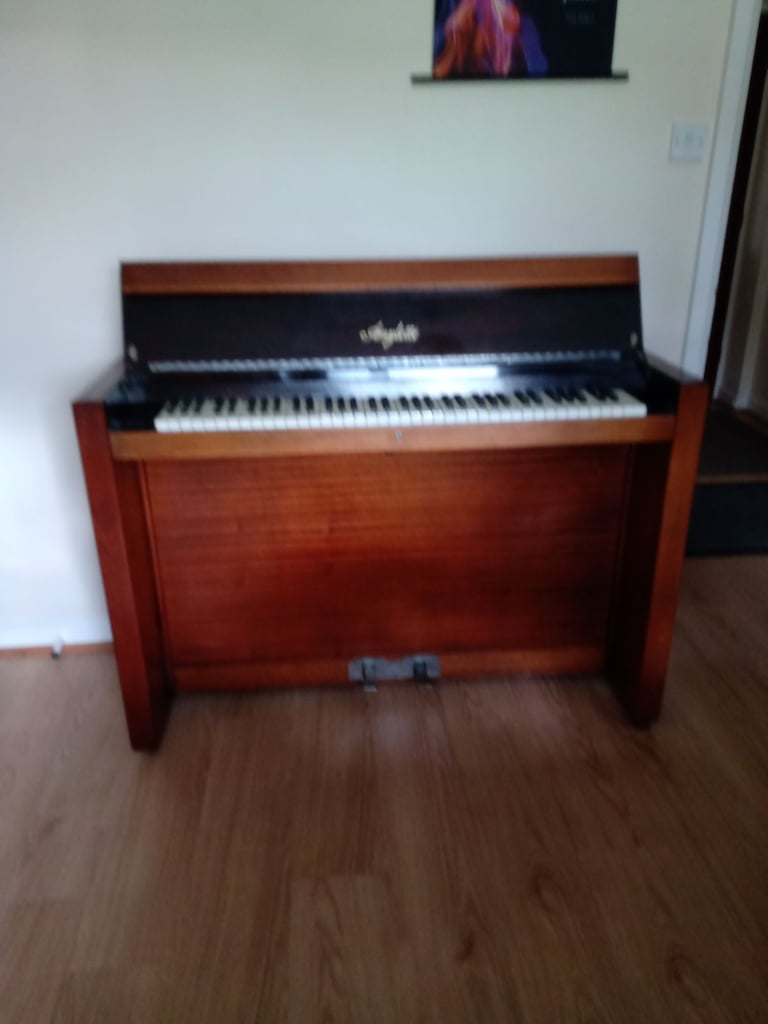 image for  Piano collect for free