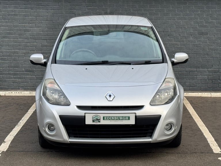2011 Renault Clio 1.2 16V Expression 5dr HATCHBACK Petrol Manual
