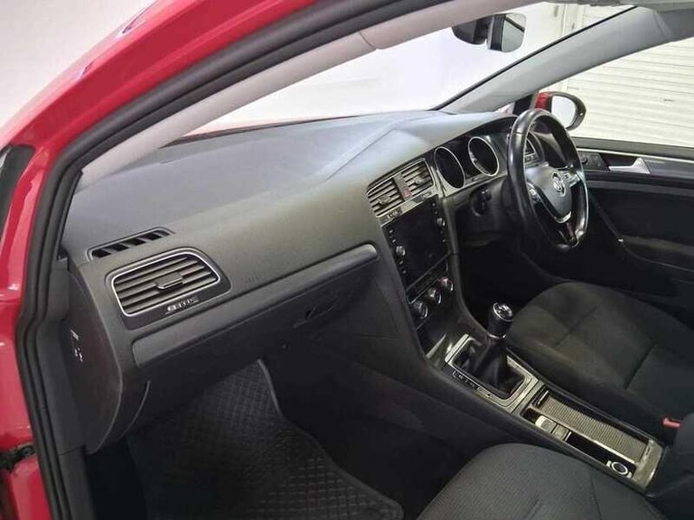 2018 Volkswagen Golf 2.0 TDI SE Nav Hatchback 5dr HATCHBACK Diesel Manual