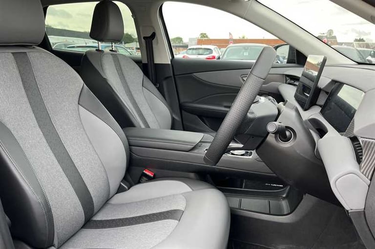 2025 MG MGS5 170kW Trophy EV Long Range 64kWh 5dr Auto HATCHBACK ELECTRIC Automatic