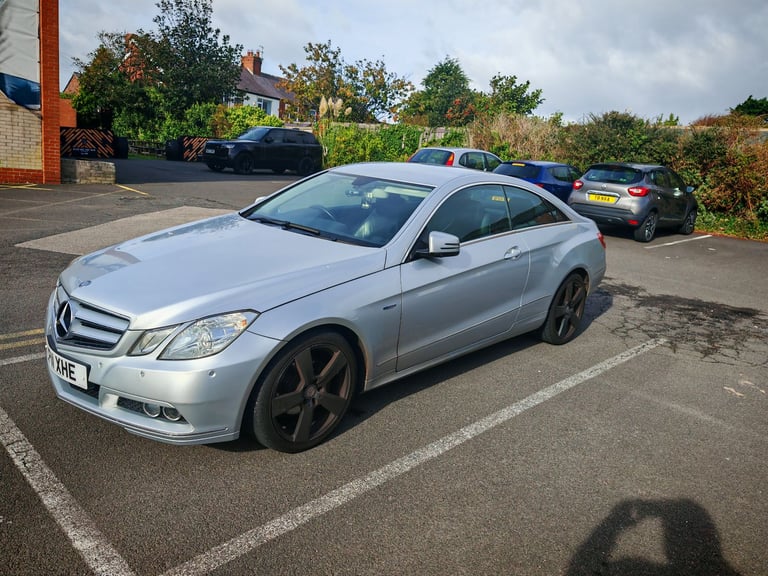 Mercedes-Benz, E CLASS, Coupe, 2011, Semi-Auto, 2143 (cc), 2 doors