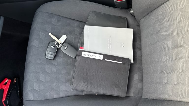 2025 Mazda Mazda2 HYBRID 1.5i Hybrid Exclusive Line 5dr CVT Hybrid Hatchback Hatchback Hybrid Aut...