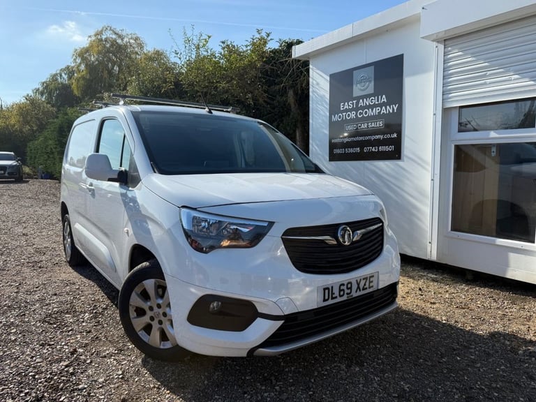 2020 Vauxhall Combo 1.5 Turbo D 2000 Limited Edition Nav Panel Van 4dr Diesel Manual L1 H1 Euro P...