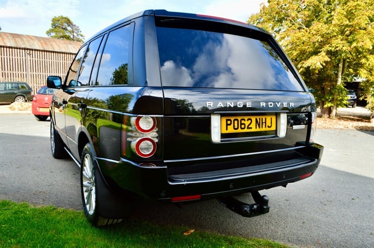 2012 Land Rover Range Rover 4.4 TDV8 Westminster 4dr Auto ESTATE DIESEL Automatic