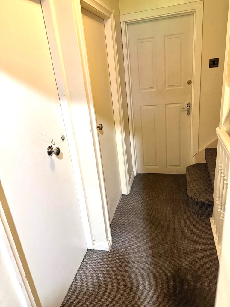 Double room with own kitchen for single occupancy or couple Postcode UB6 0NY