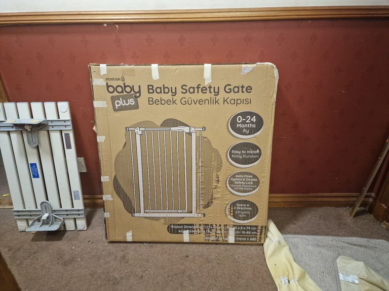 Baby gate