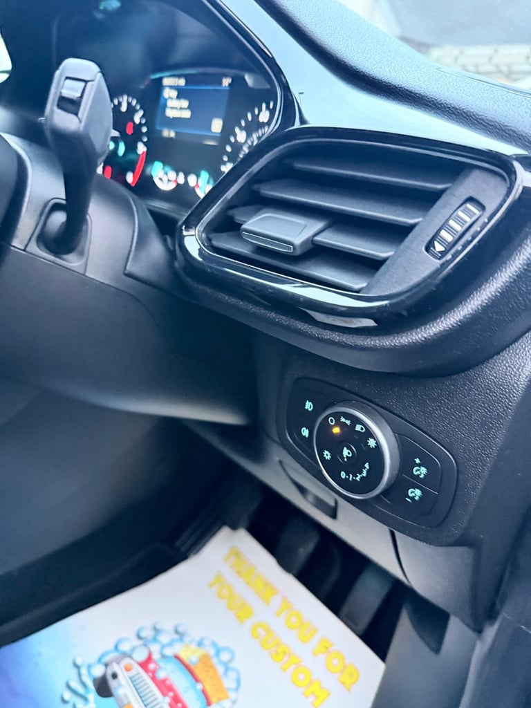 Ford, FIESTA, Hatchback, 2019, Manual, 1498 (cc), 5 doors