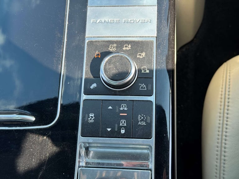 2014 Land Rover Range Rover 4.4 SDV8 Vogue 4dr Auto ESTATE DIESEL Automatic