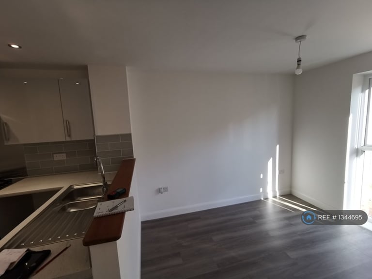 4 bedroom house in Sherlock Street, Birmingham, B5 (4 bed) (#1344695)