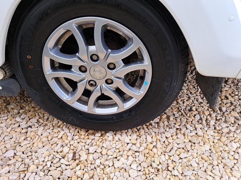 2016 Swift Challenger 565