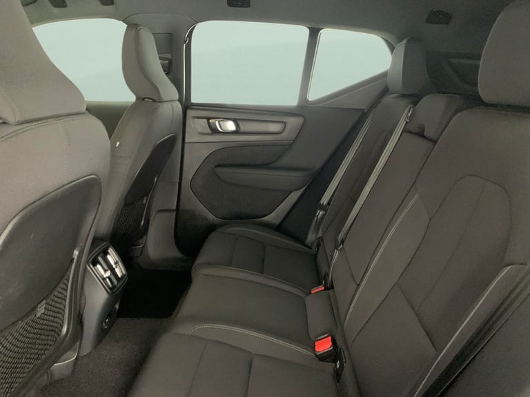 2022 Volvo XC40 170kW Recharge Core 69kWh 5dr Auto ESTATE ELECTRIC Automatic