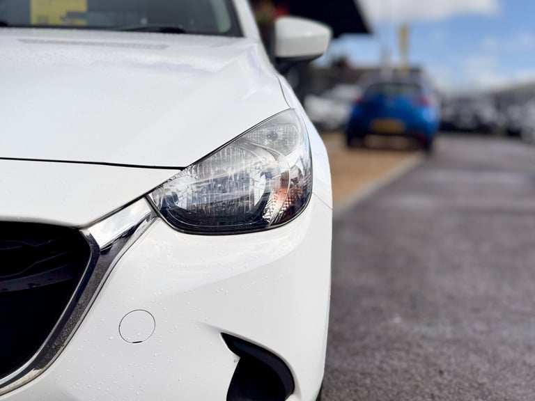 2015 Mazda Mazda2 1.5 75 SE 5dr HATCHBACK Petrol Manual