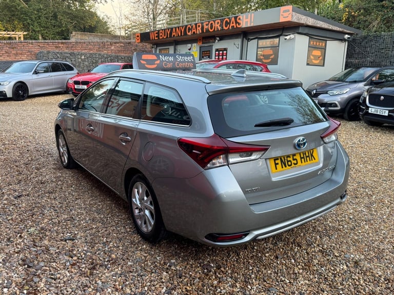 2015 Toyota Auris 1.8 VVT-h Icon Touring Sports CVT Euro 6 (s/s) 5dr ESTATE Petrol/Electric Hybri...
