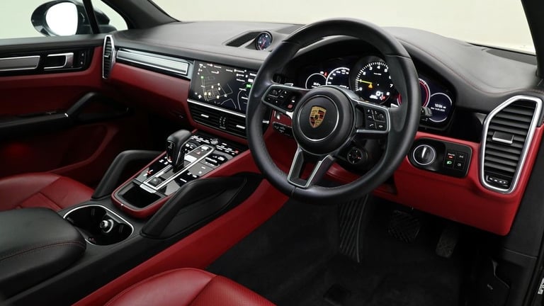 2022 Porsche Cayenne 3.0 V6 E-Hybrid 17.9kWh Platinum Edition TiptronicS 4WD Euro 6 (s/s) 5dr (3 ...