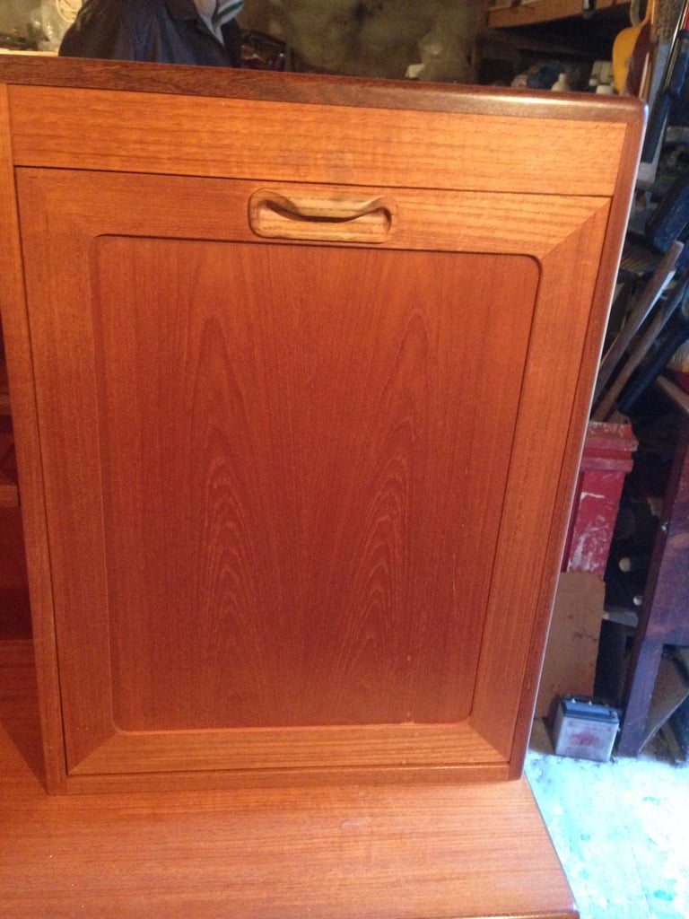 VINTAGE RETRO G PLAN FRESCO TEAK CUPBOARD SHELF TOP SECTION OF SIDEBOARD ONLY 