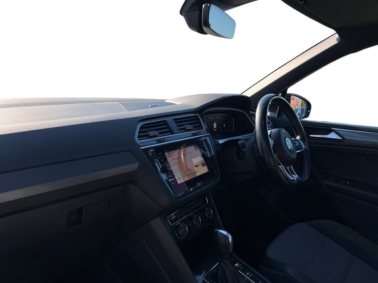  Volkswagen Tiguan 2.0 Tdi R Line Tech Suv 5dr Diesel Dsg Euro 6 s/s 150 Ps