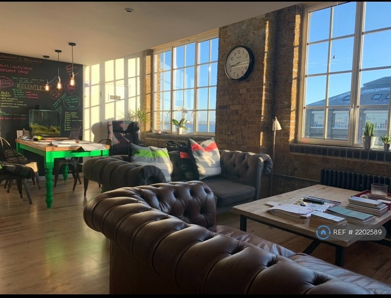2 bedroom flat in Marlborough Road, London, SE18 (2 bed) (#2202589)