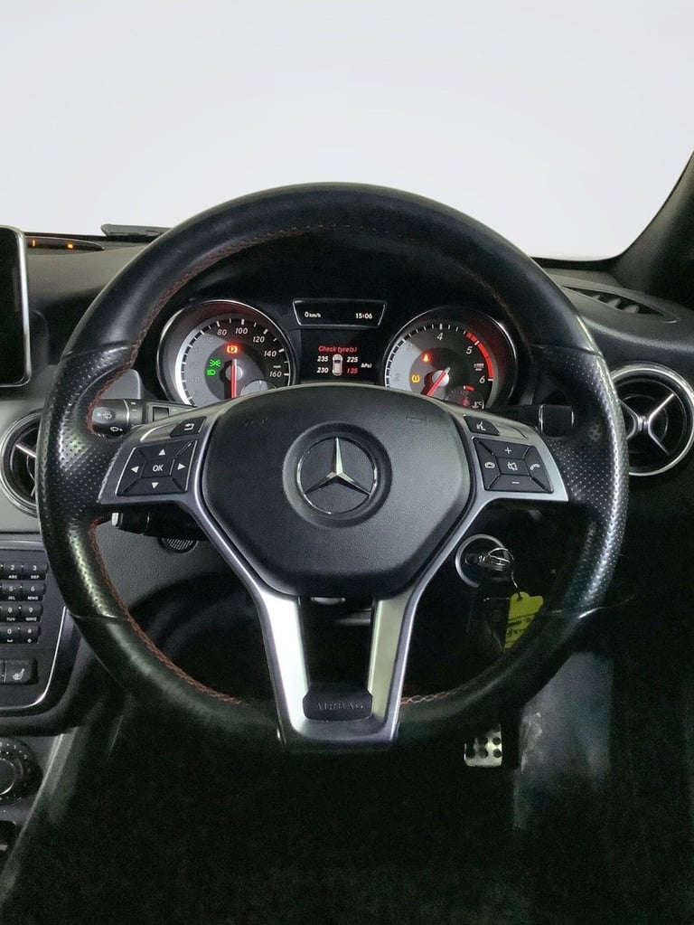 2015 Mercedes-Benz GLA 2.1 GLA220 CDI AMG Line SUV 5dr Diesel 7G-DCT 4MATIC Euro 6 (s/s) (170 ps)...