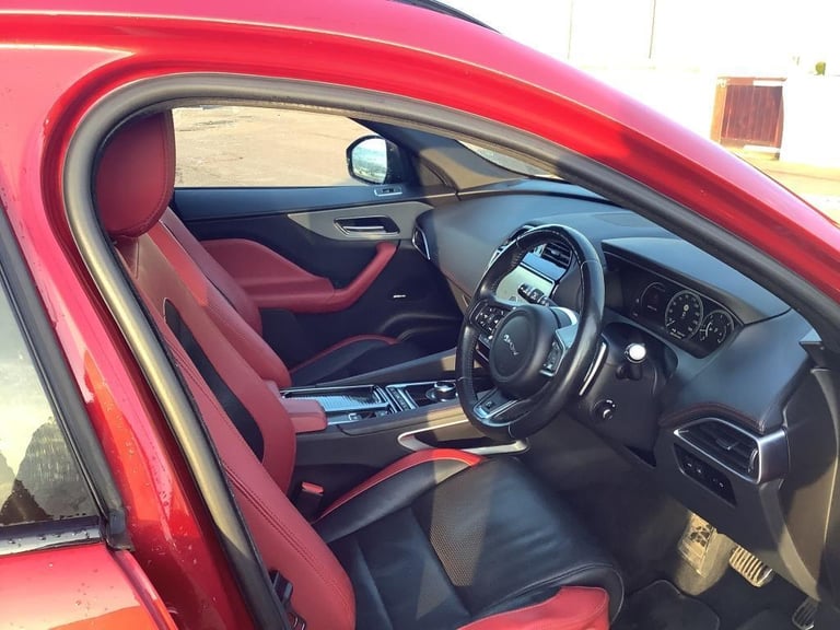 2018 (18) JAGUAR F-PACE 3.0 V6 S AWD 5DR Automatic