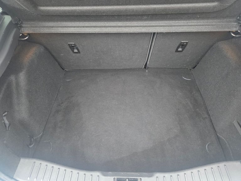 2016 Ford Focus 1.0 EcoBoost 125 Zetec S 5dr Auto HATCHBACK PETROL Automatic