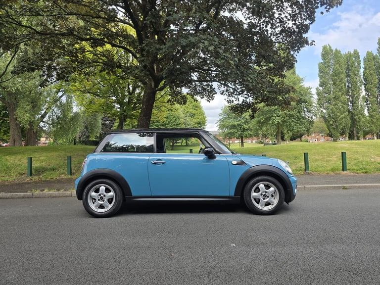 2009 MINI Hatch 1.6 Cooper 3dr HATCHBACK Petrol Manual