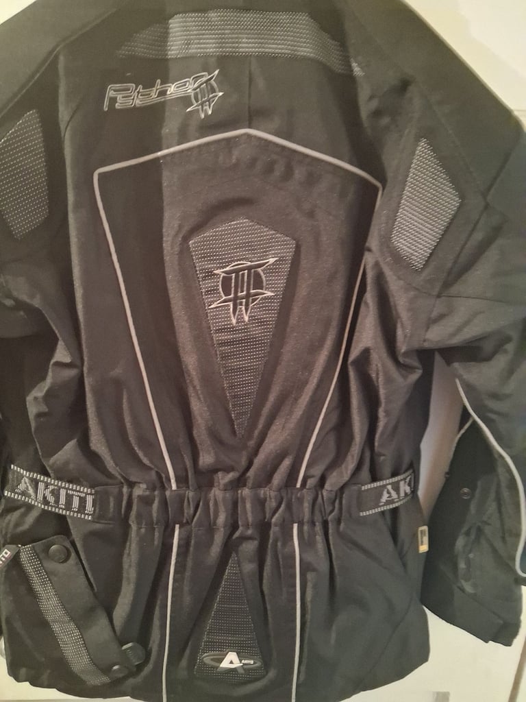 Motorcycle Jacket AKITO