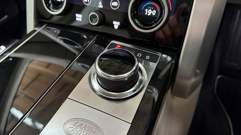 2019 Land Rover Range Rover 4.4 SDV8 Autobiography 4dr Auto ESTATE DIESEL Automatic