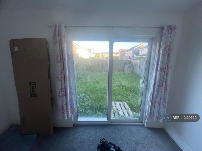 3 bedroom house in Brighton Road, Lancing/ Shoreham, BN15 (3 bed) (#2120352)