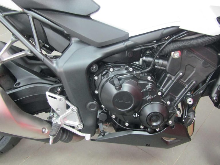 2025 Honda CB1000 HORNET - EX-DEMONSTRATOR