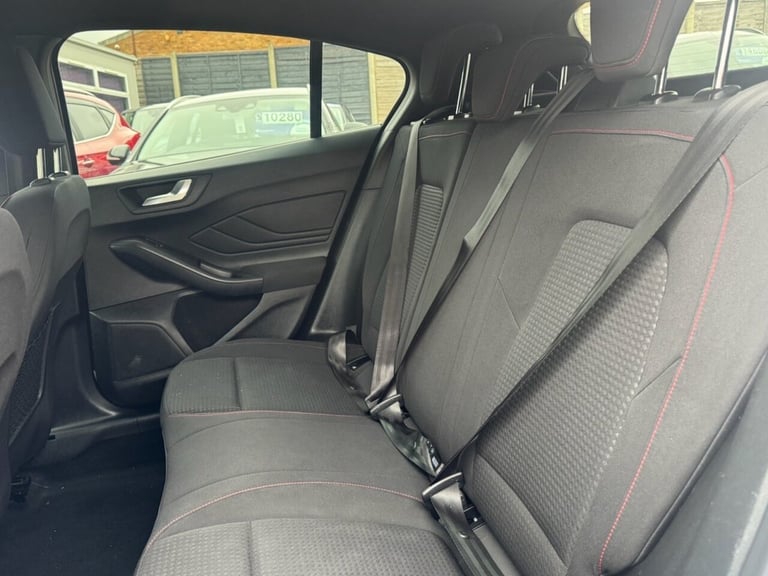 2019 Ford Focus 1.0T EcoBoost ST-Line Hatchback 5dr Petrol Manual Euro 6 (s/s) (125 ps) Hatchback...
