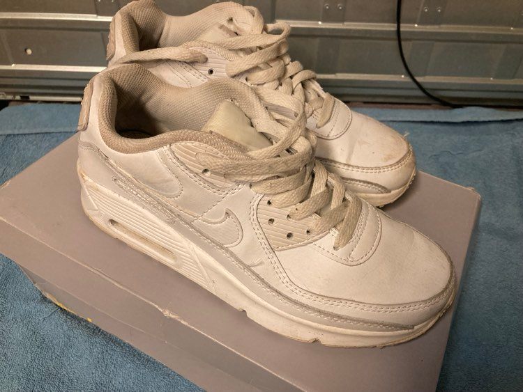 image for NIKE AIR MAX 90 WHITE TRAINERS SIZE UK 5 TRIPLE LEATHER GYM CD6864-100