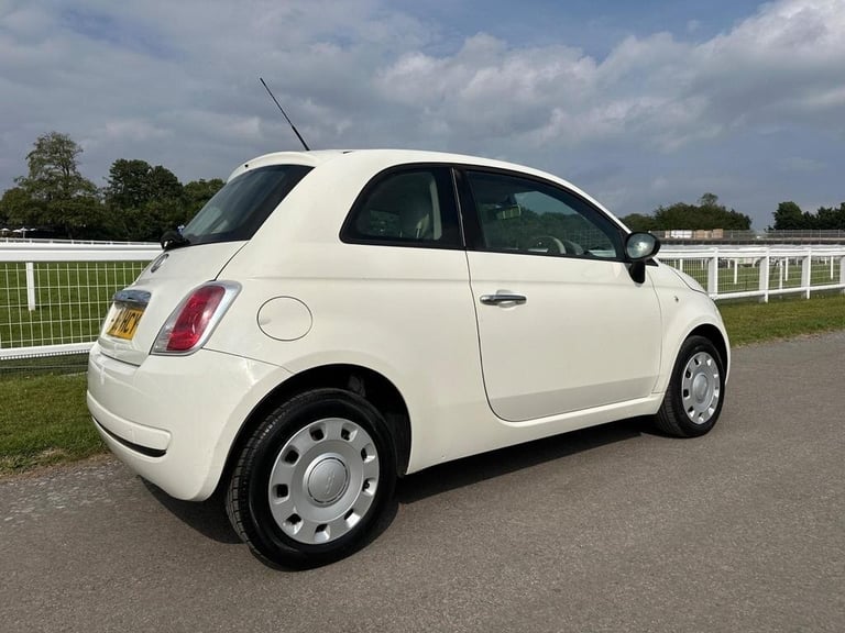 FIAT 500 1.2 Pop 3dr 2010(59) - Full History
