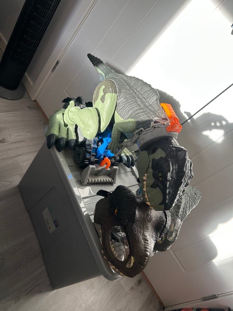 Jurassic World Bundle 